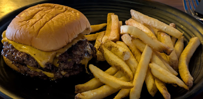 White Rabbit Gastropub signature dishes Smash Burger Veronica VaughnAward-Winning In Crust We Trust